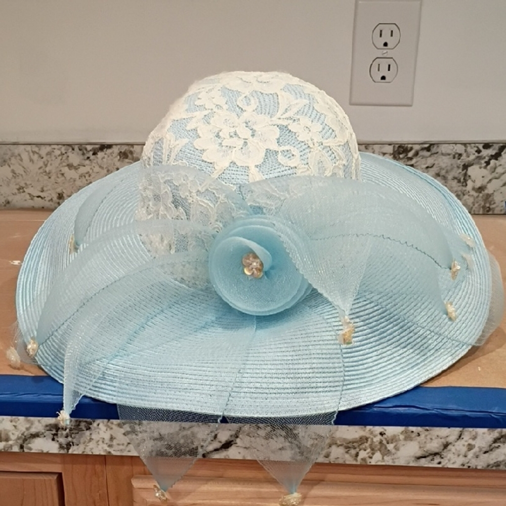 Vintage Blue and White Lace Women's Hat